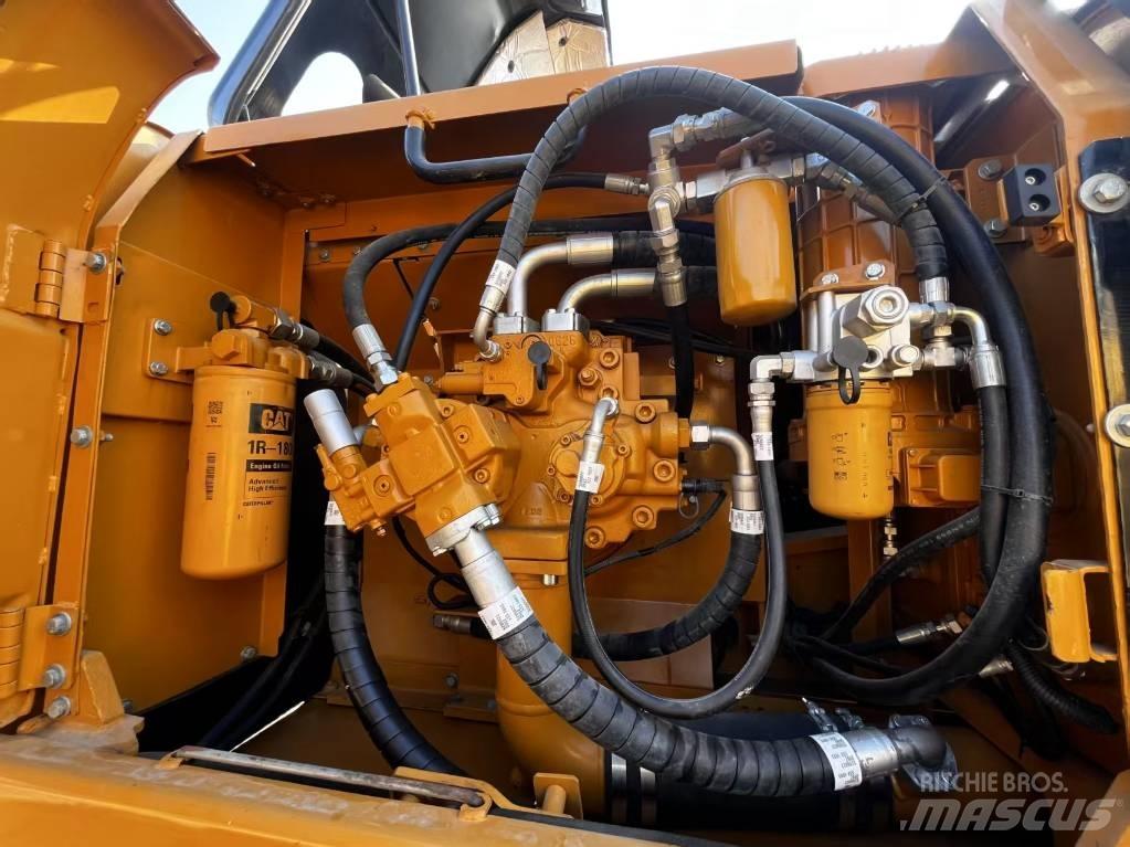 CAT CAT330D2 Midigraafmachines 7t - 12t