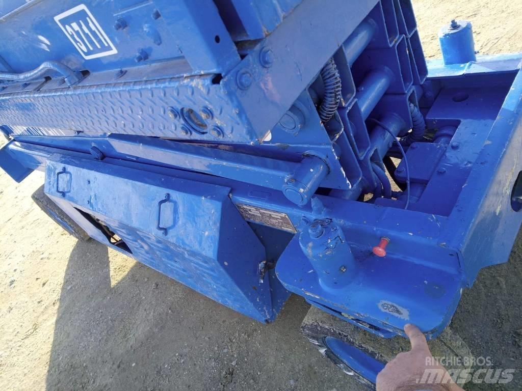 JLG 2033 COMMANDER Schaarhoogwerkers