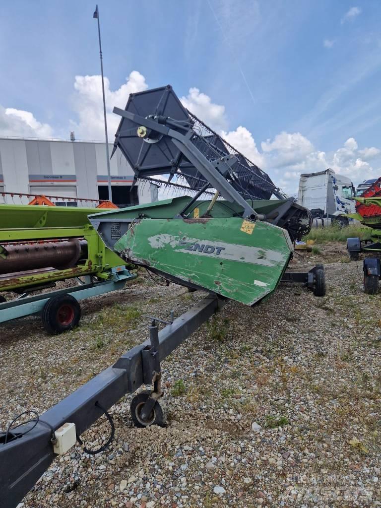 Fendt 8300 Maaidorsmachines