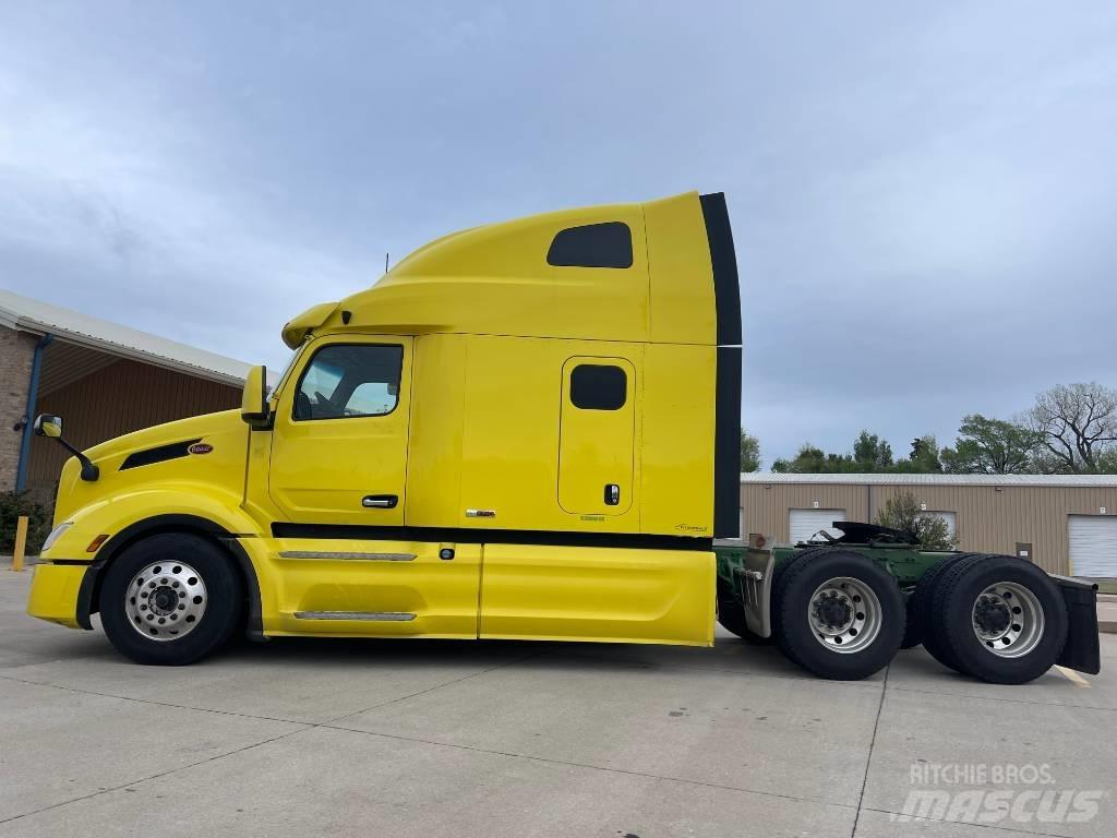 Peterbilt 579 Trekkers