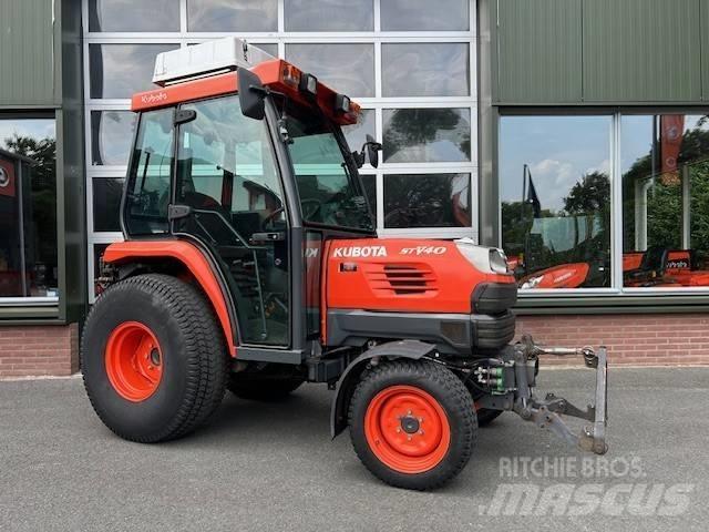 Kubota STV 40 Compacttrekkers