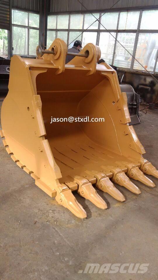 CAT 330 Rock Bucket Bakken