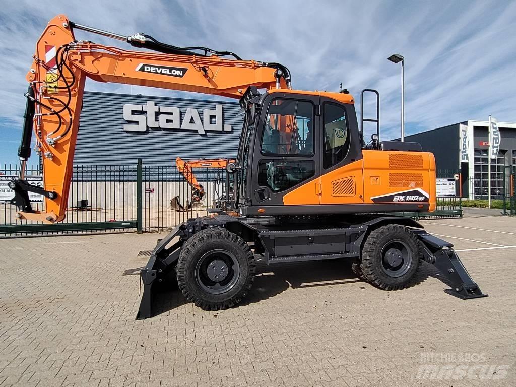 Develon DX140W-7 Wielgraafmachines