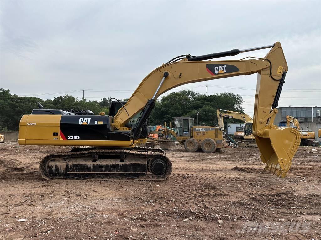 CAT 330 D Rupsgraafmachines