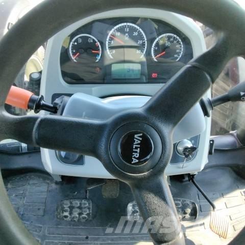 Valtra N 174 Tractoren