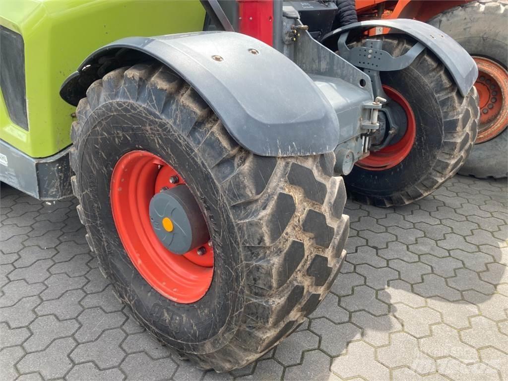 CLAAS Scorpion 756 Tractoren