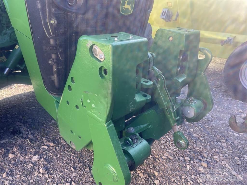 John Deere 8345 R Tractoren