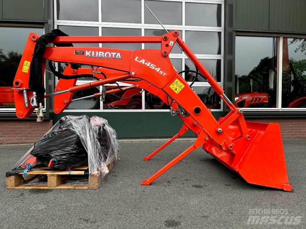 Kubota LA454ST Aanbouwdelen voor compacttrekkers