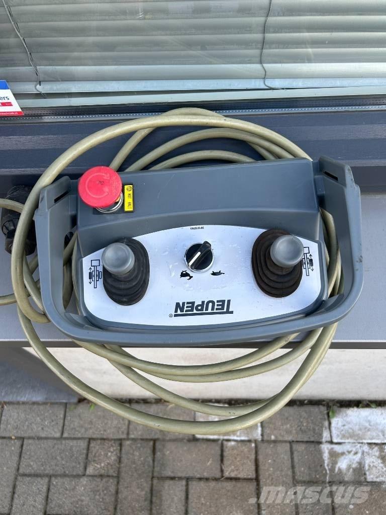 Teupen Leo 23 gt Knikarmhoogwerkers