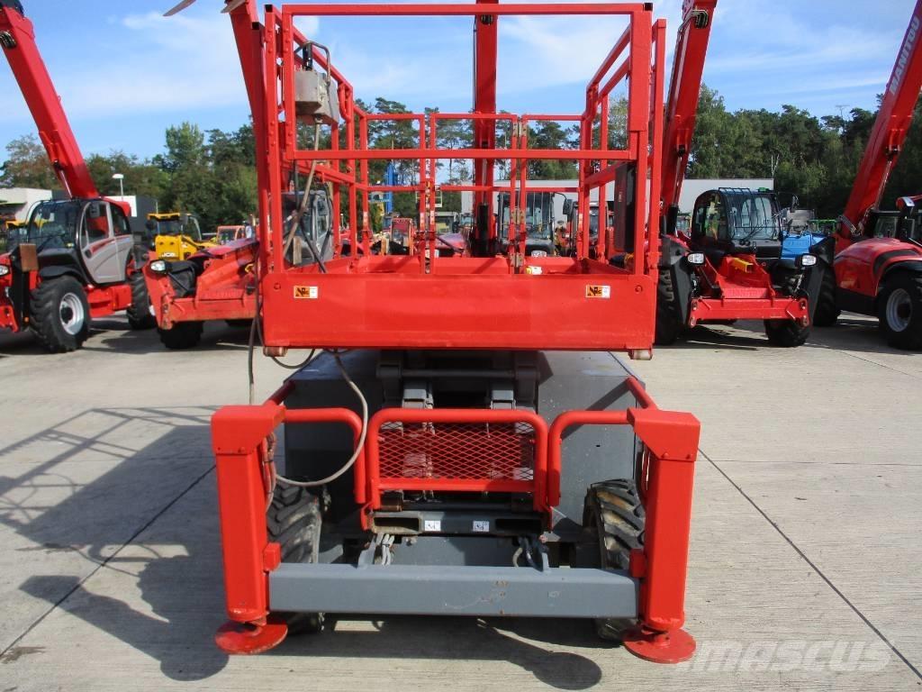SkyJack SJ 6832 RT Schaarhoogwerkers