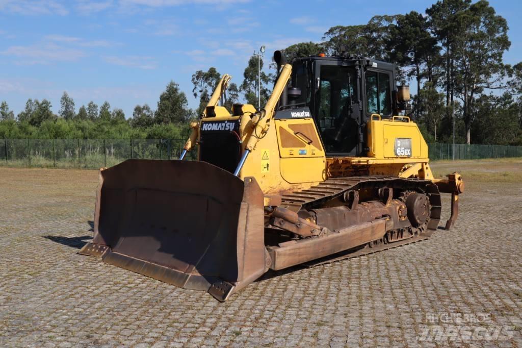 Komatsu D65EX-16 Rupsdozers