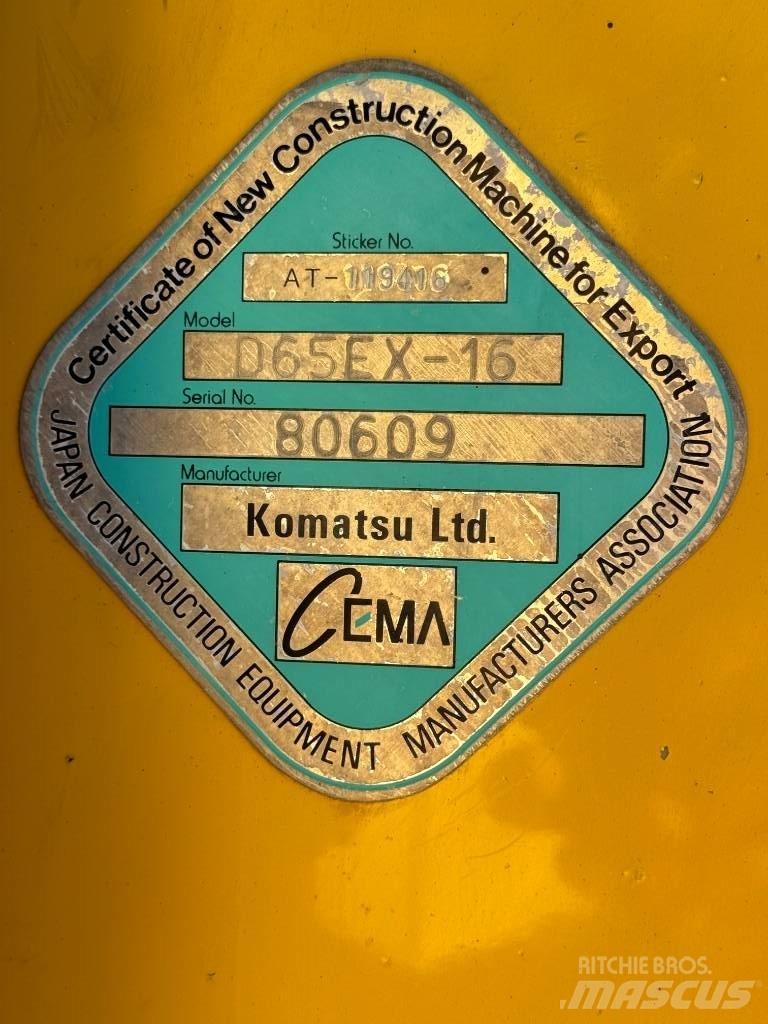 Komatsu D65EX-16 Rupsdozers
