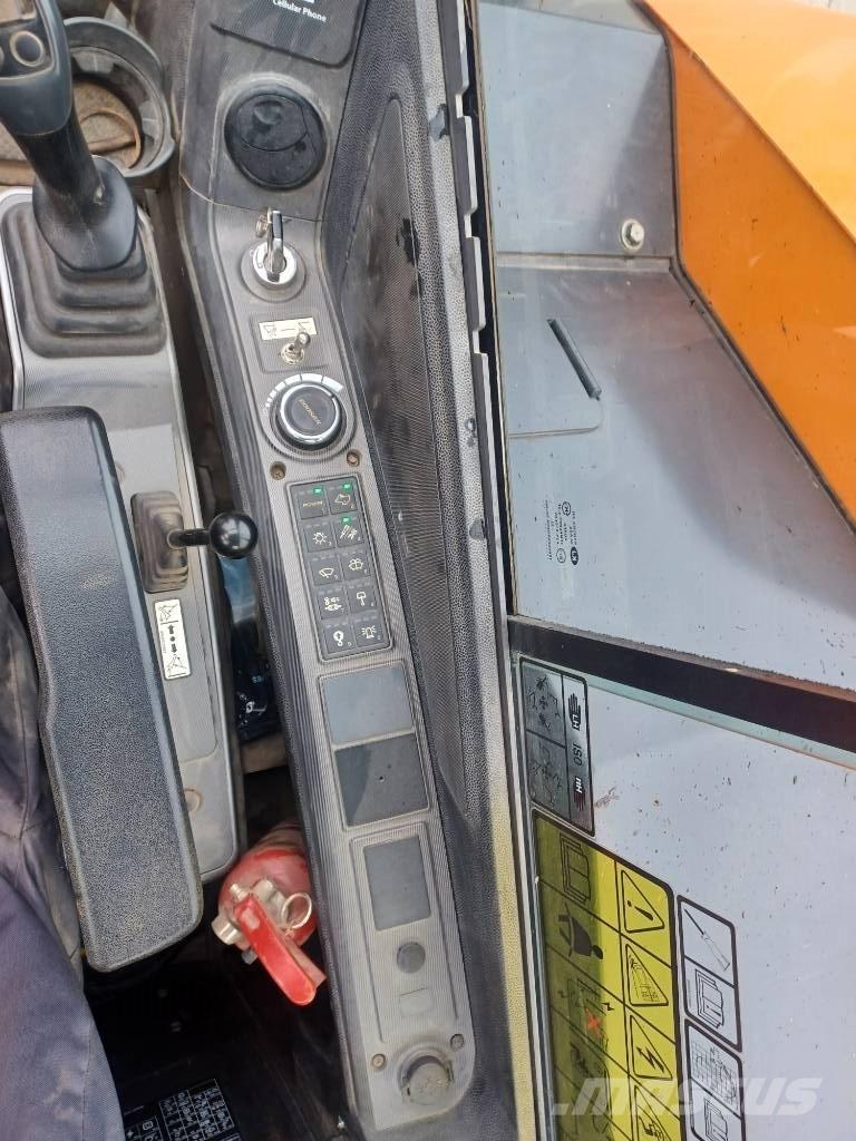 Develon DX 85 R-7 Midigraafmachines 7t - 12t