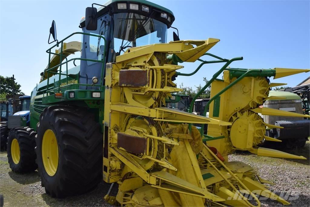 John Deere 7400 Zelfrijdende veldhakselaars