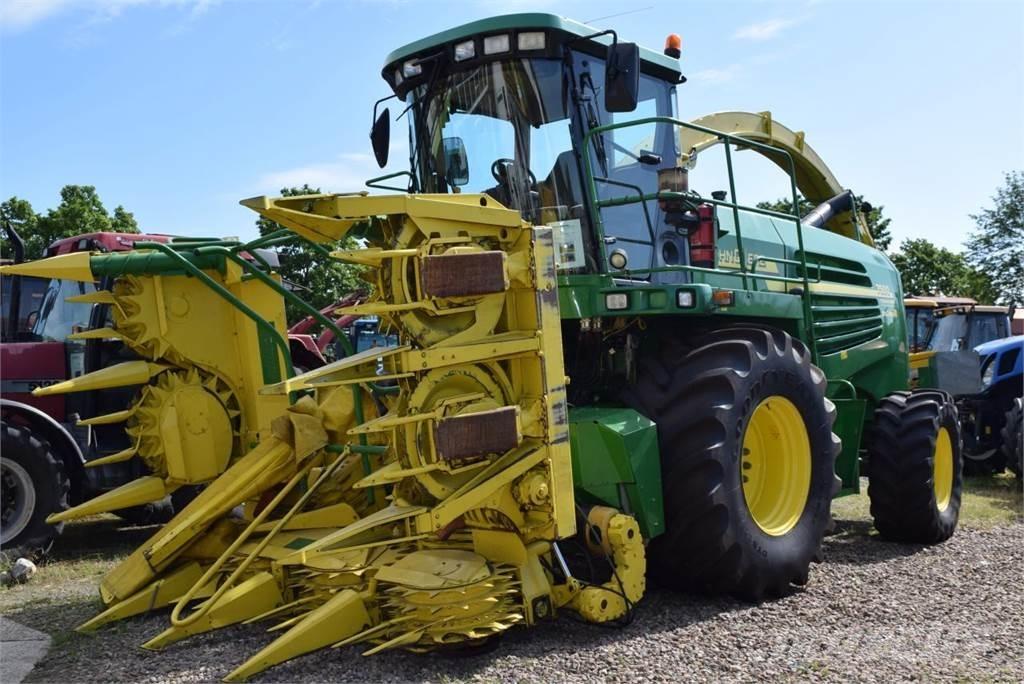 John Deere 7400 Zelfrijdende veldhakselaars