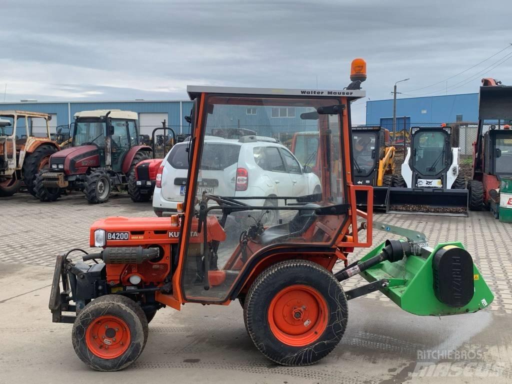 Kubota B 4200 Tractoren