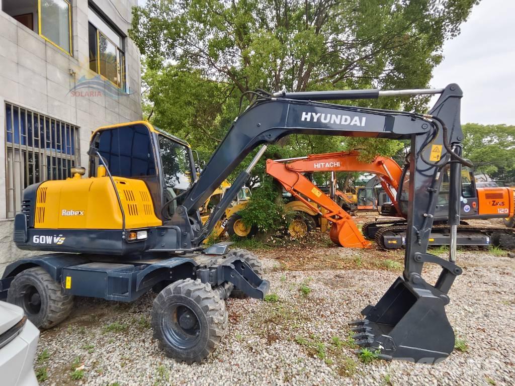 Hyundai R60W Wielgraafmachines