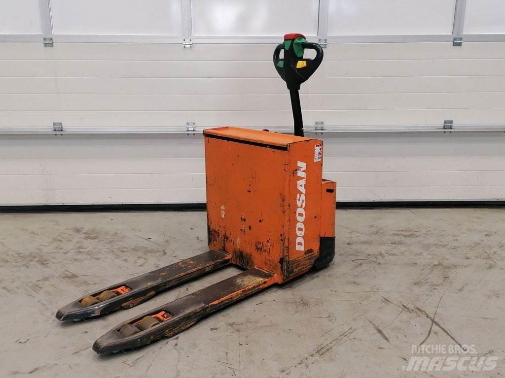Doosan LEDH20M Electro-pallettrucks