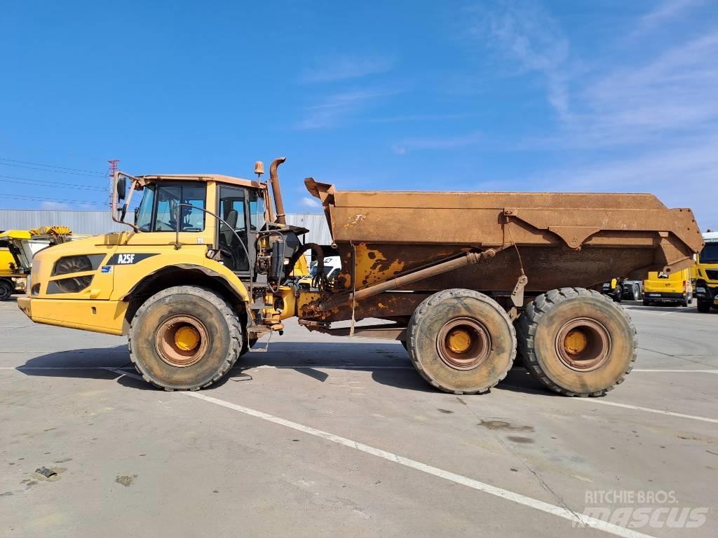 Volvo A25F Knik dumptrucks