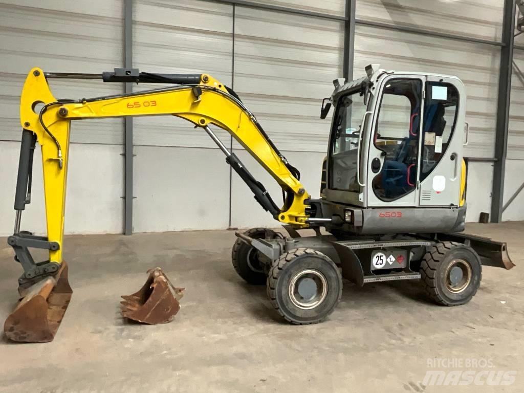 Neuson 6503 WD Wielgraafmachines