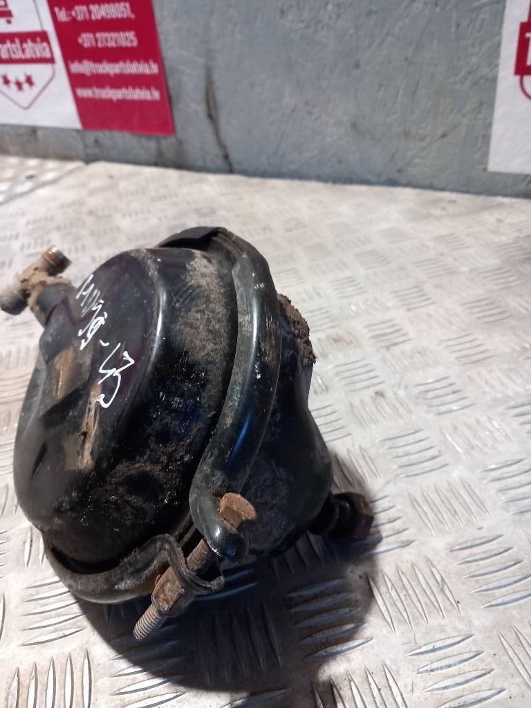 MAN TGM  81511016483 Remmen