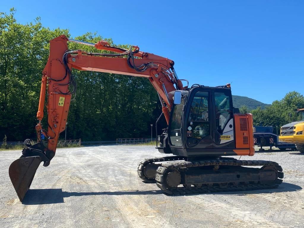 Hitachi ZX 135 US-6 Rupsgraafmachines