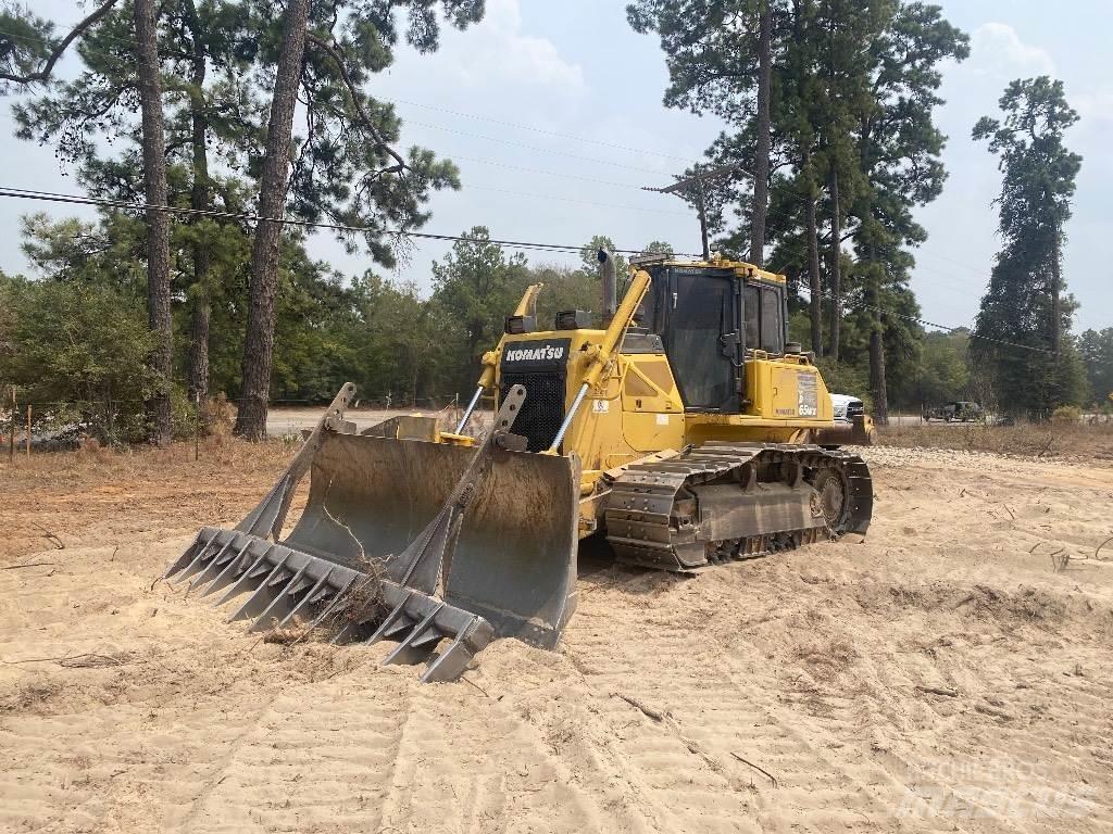 Komatsu D 65 WX-17 Rupsdozers