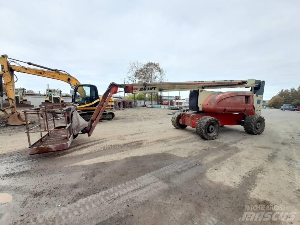 JLG 800 AJ Telescoophoogwerkers