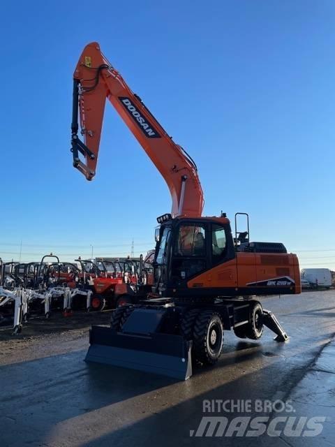 Doosan DX210W-7 Wielgraafmachines