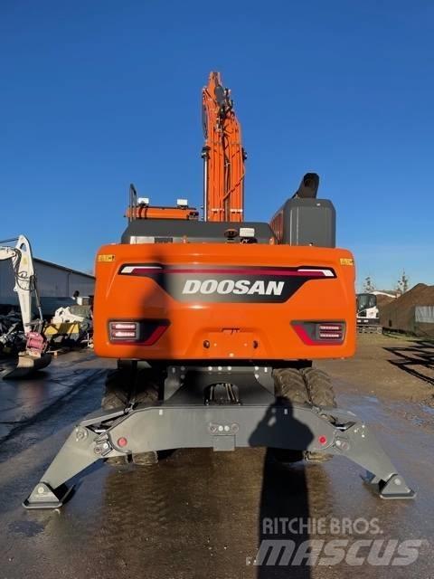 Doosan DX210W-7 Wielgraafmachines