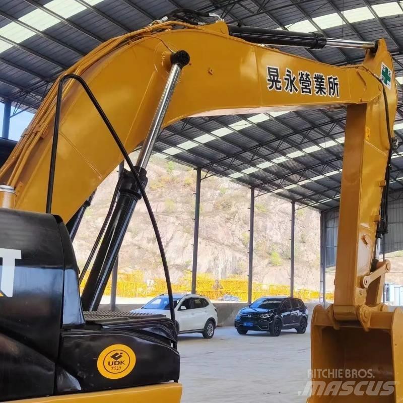 CAT 320D Rupsgraafmachines