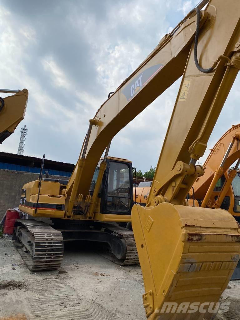 CAT 325 B Rupsgraafmachines