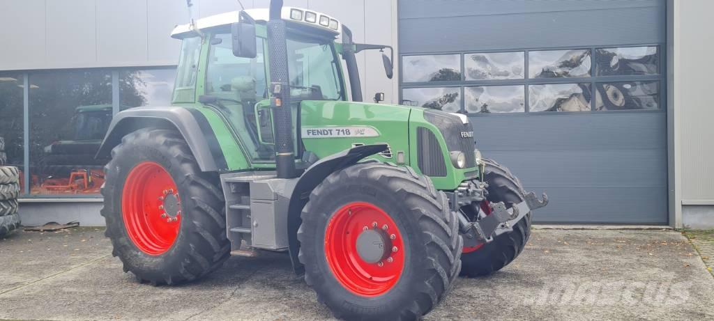 Fendt 718 Vario TMS Tractoren