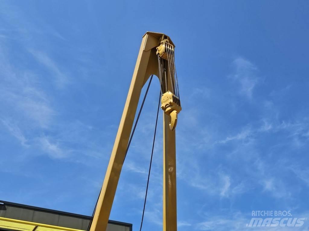 CAT 594H Pijpenleggers