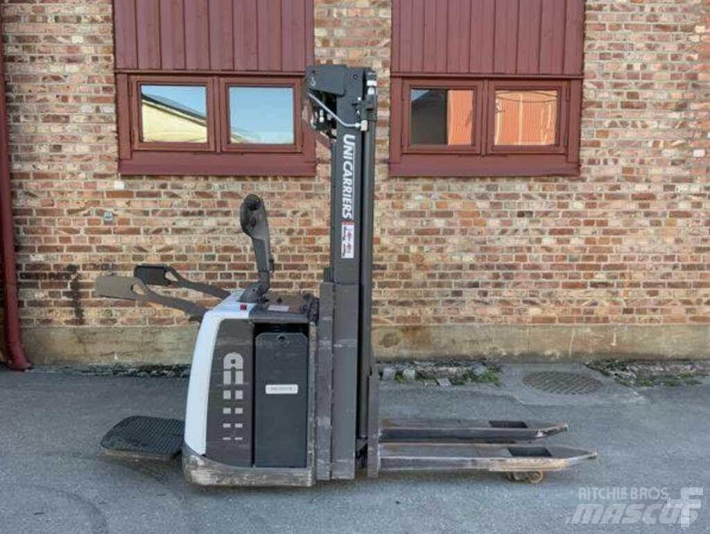 Atlet PSP Meerij pallettruck met platform