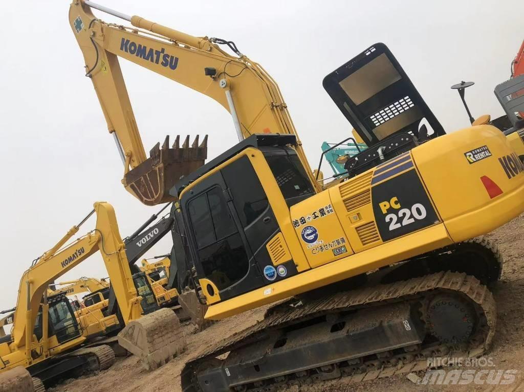 Komatsu 220-8 Rupsgraafmachines