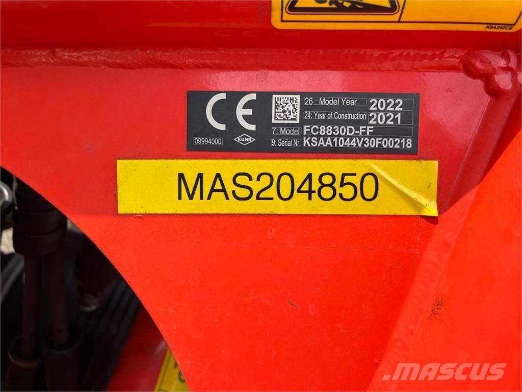 Kuhn FC 8830D-FF Maaikneuzers