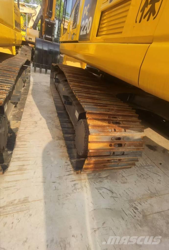 Komatsu PC 220-8 Rupsgraafmachines