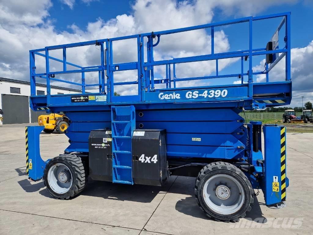 Genie GS 4390  RZ111 Schaarhoogwerkers