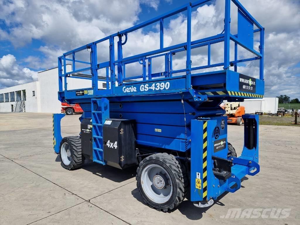 Genie GS 4390  RZ111 Schaarhoogwerkers