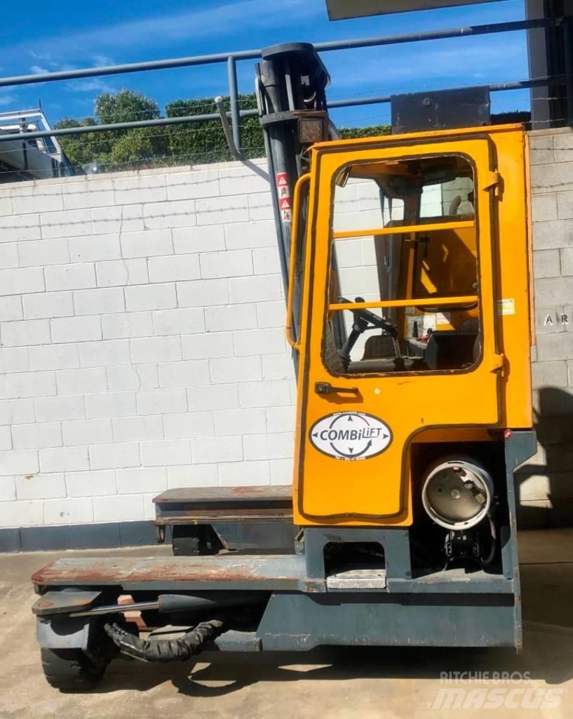Combilift C4000 Zijlader