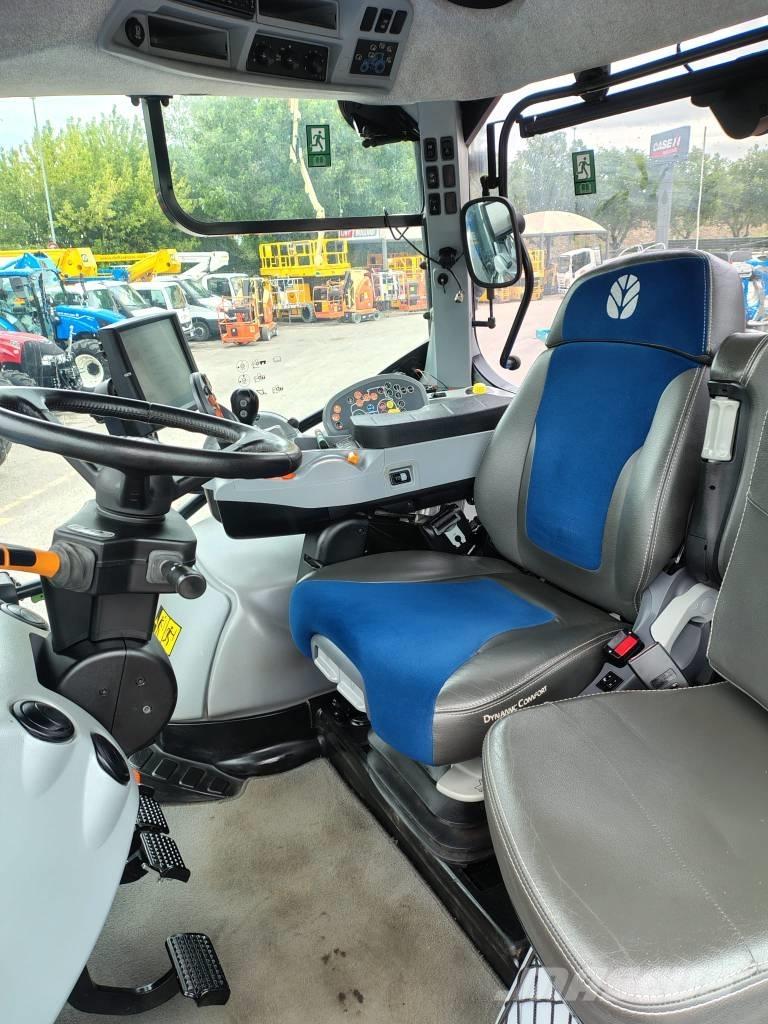 New Holland T 7.245 Tractoren