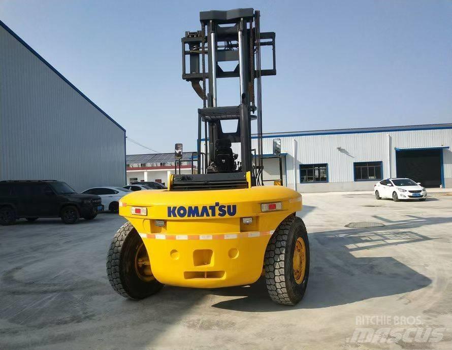 Komatsu FD200 Verreikers