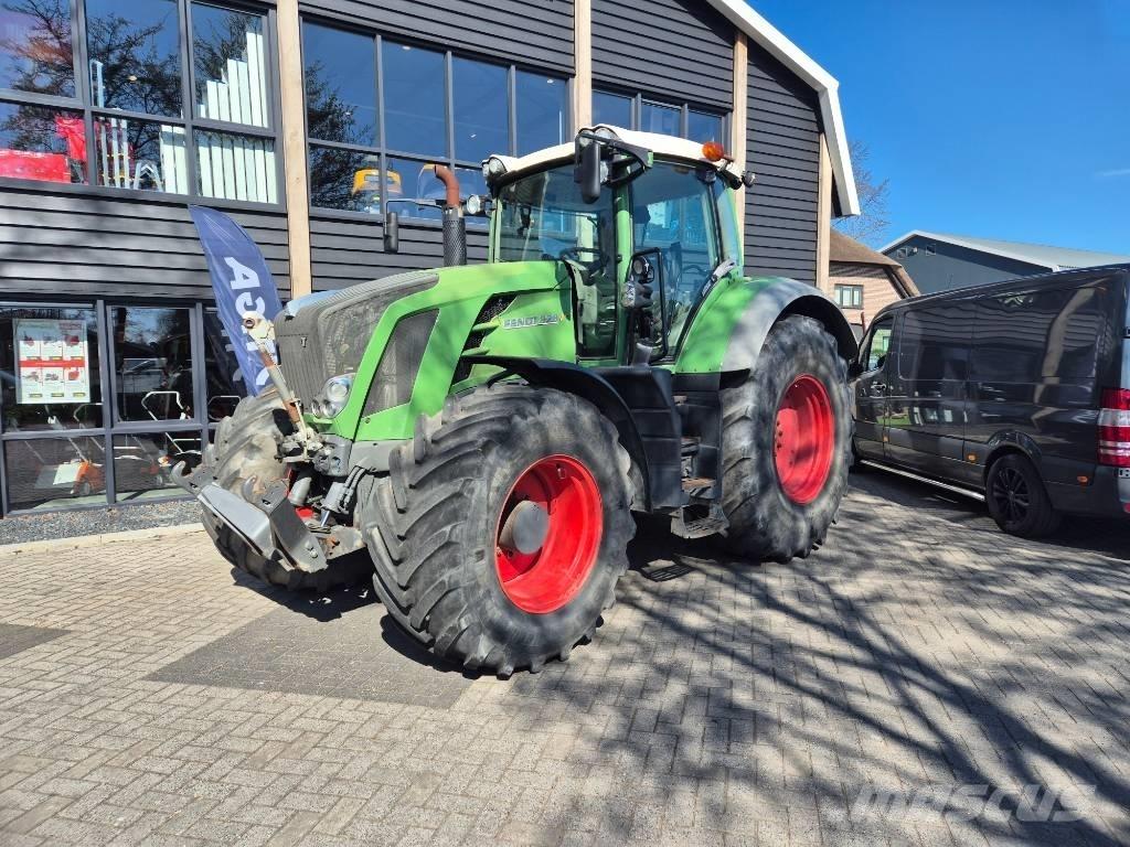 Fendt 828 Vario Tractoren