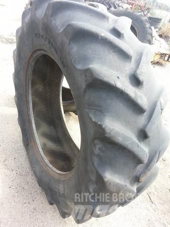  Pneu 14.9R30 Banden, wielen en velgen