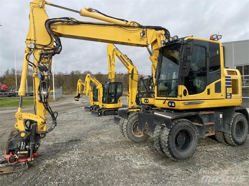 Komatsu PW148-10 Wielgraafmachines
