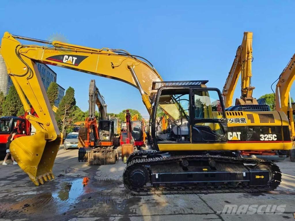 CAT 325 C Rupsgraafmachines