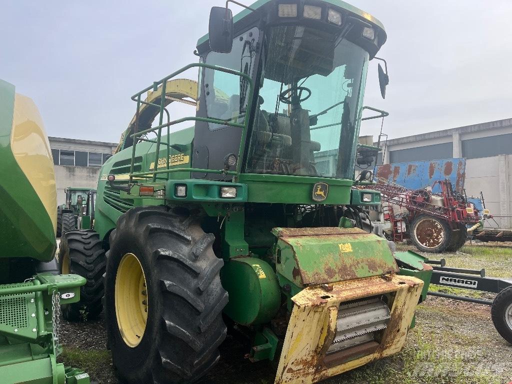 John Deere 7700 Zelfrijdende veldhakselaars