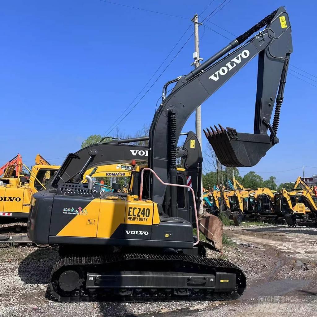 Volvo EC 240 Rupsgraafmachines