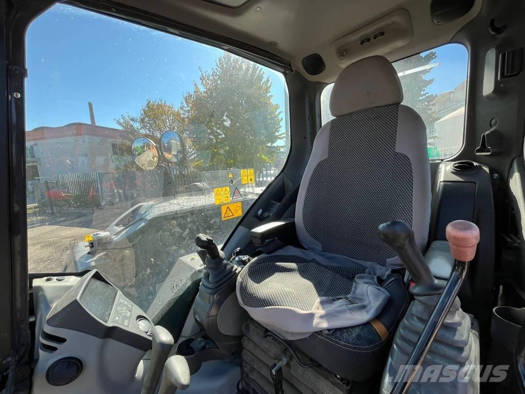 CASE CX 80 C Rupsgraafmachines